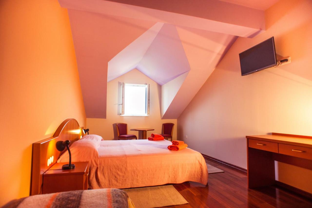 Boutique Hotel Tomic Lopud ภายนอก รูปภาพ